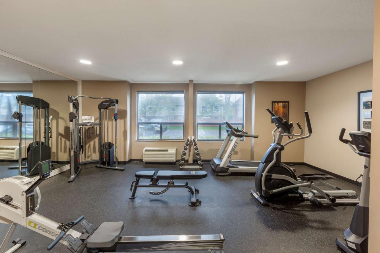 Best Western Plus Rose City Suites Welland Exterior photo