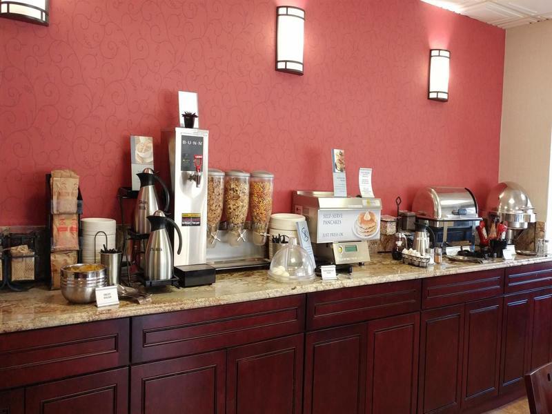 Best Western Plus Rose City Suites Welland Exterior photo